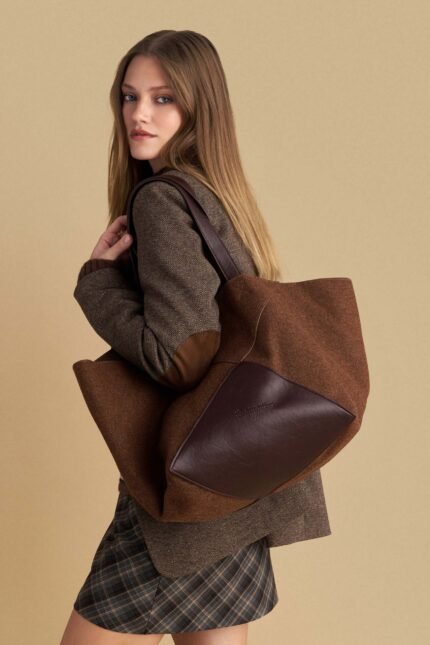 attrattivo Τσάντα με συνδυασμό υλικών