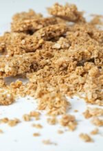 Phil's Granola Almond Vanilla - Image 2